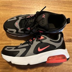 Nike Air Max 200 size 7Y
